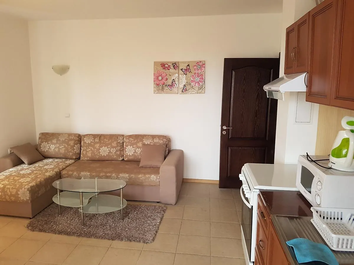 Apartments & Studios Kedara Burgas